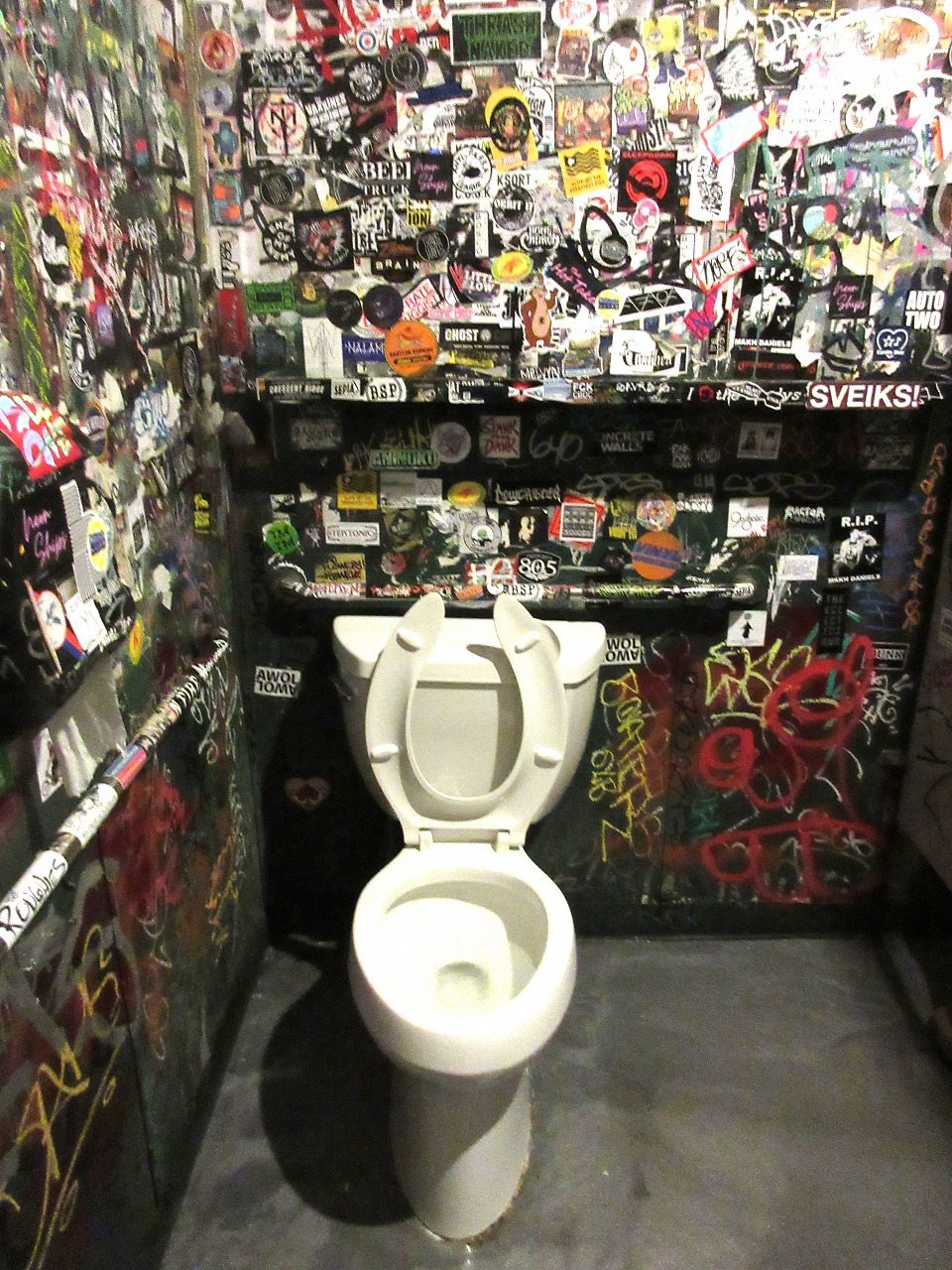 Bottom-1-s