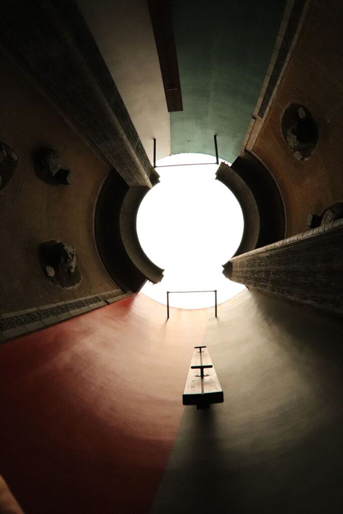 奈義町現代美術館
太陽
